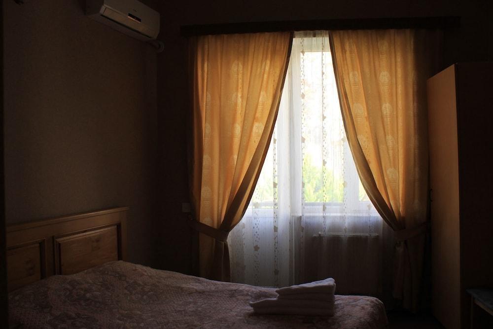 Altstadt Hotel & Cafe Baku Bagian luar foto