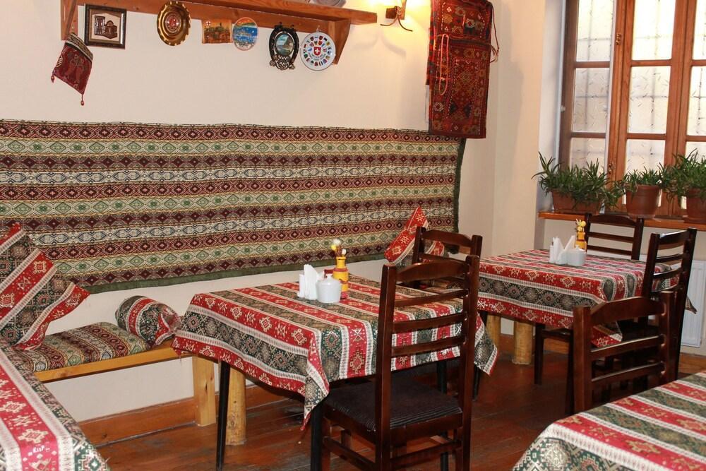 Altstadt Hotel & Cafe Baku Bagian luar foto