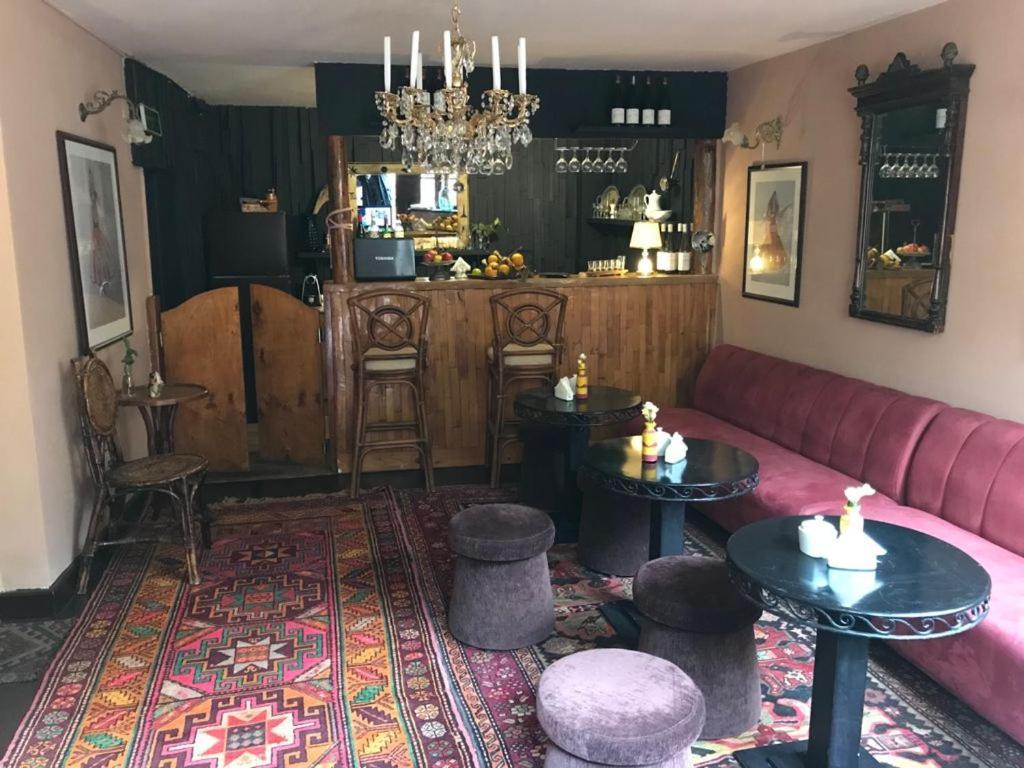 Altstadt Hotel & Cafe Baku Bagian luar foto