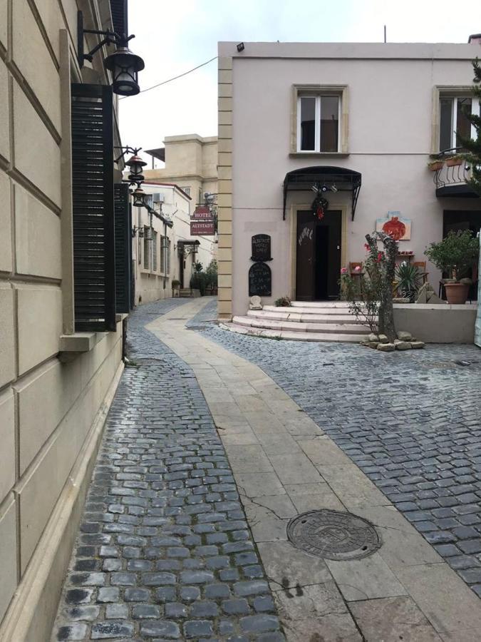 Altstadt Hotel & Cafe Baku Bagian luar foto