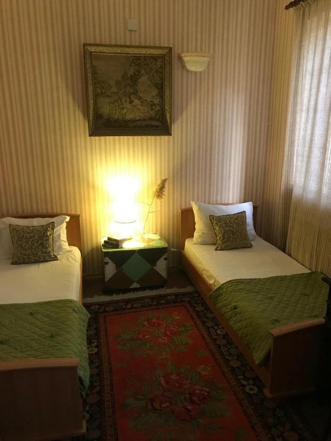 Altstadt Hotel & Cafe Baku Bagian luar foto