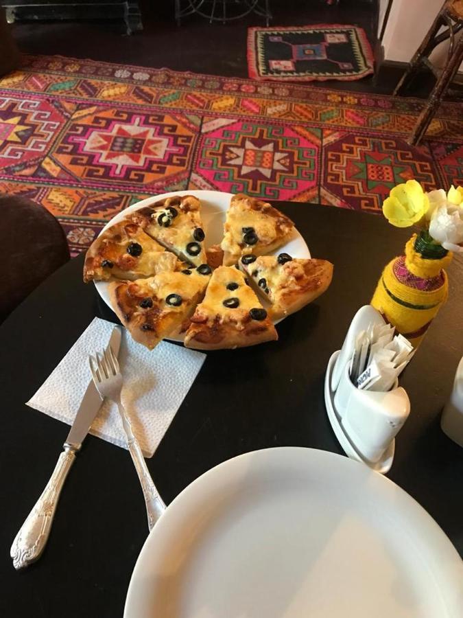 Altstadt Hotel & Cafe Baku Bagian luar foto