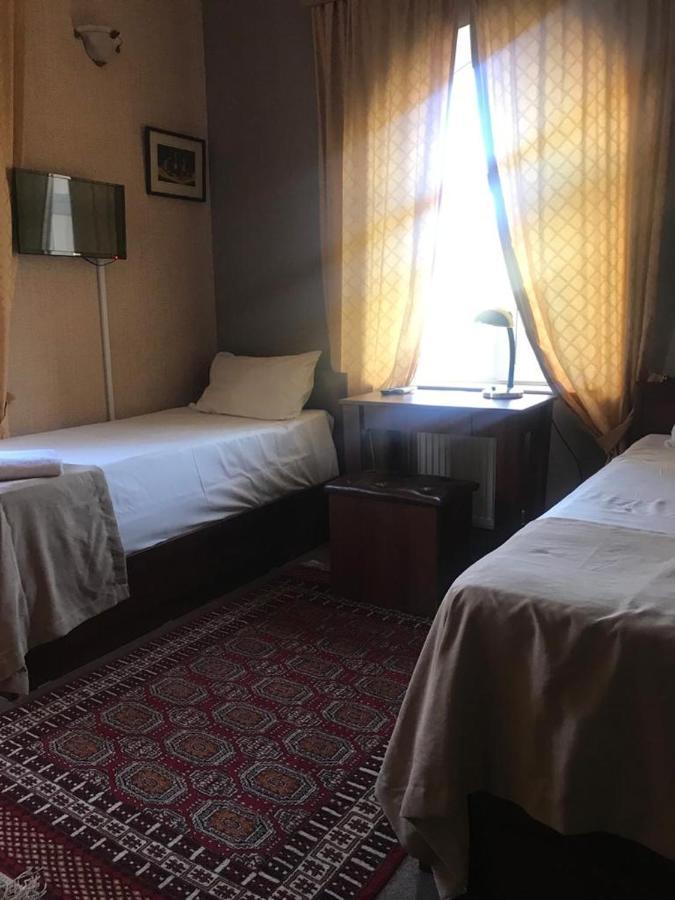Altstadt Hotel & Cafe Baku Bagian luar foto